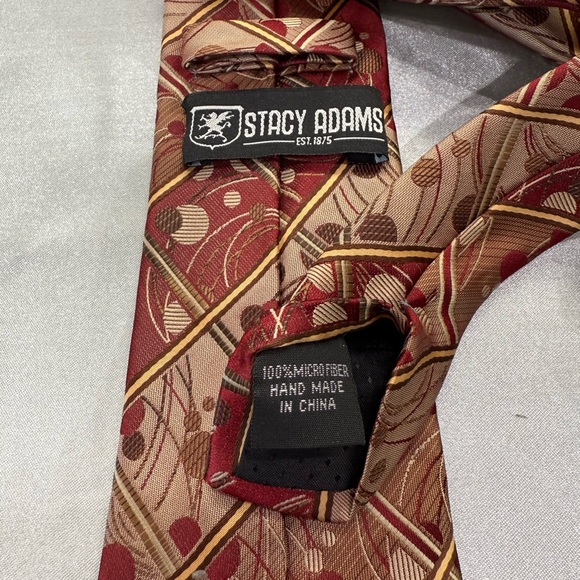 Stacy Adams Y2K Red and Brown Geometric Patterned Men’s Tie - Picture 3 of 4